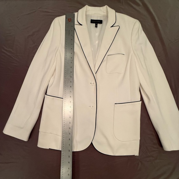 Escada Cream/Black Blazer Tailored Suit Jacket Size 12/Large MSRP $695 - Picture 9 of 11
